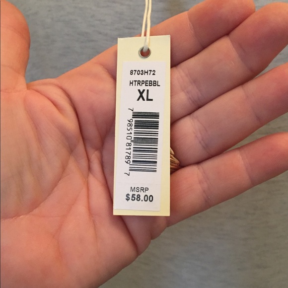 Max Studio flutter sleeve top - Picture 5 of 7